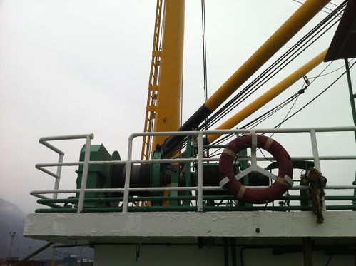 撑杆吊机甲板机械船用机械远洋渔船设备福建盛荣船舶设备制造