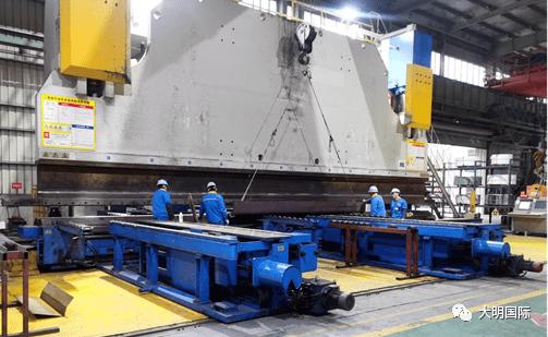 大明杭州加工中心2000吨折弯机加工配套船舶设备